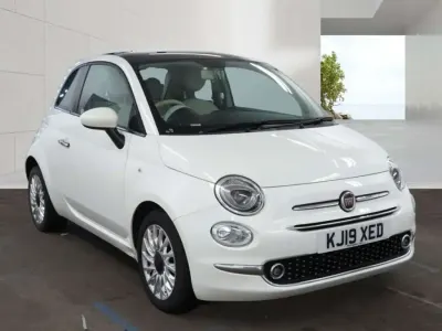 Used Fiat 500 Lounge 69 HP (50 kW) 2019 White Hatchback