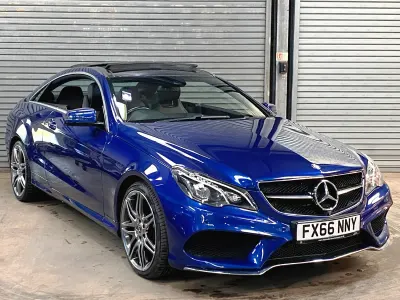 Usado Mercedes E220