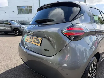 Occasion Renault Zoe Techno 100 kW (136 ch) 2023 Gris Citadine