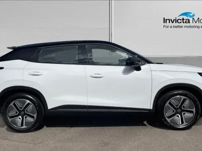 Used Omoda 5 186 HP (136 kW) 2024 White/black SUV