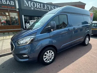 Begagnad Ford Transit Custom Limited 2021 Blå Van