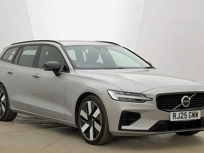 Usado Volvo V60 Plus 349 HP (256 kW) 2025 Carrinha