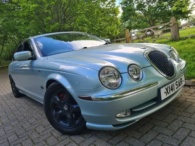 Used Jaguar S-Type S 276 HP (202 kW) 2000 Silver Sedan