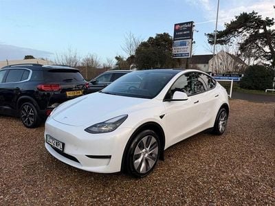 Used Tesla Model Y Long Range AWD 378 kW (514 HP) 2022 White SUV