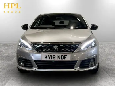 Używany Peugeot 308 GT-line 130 KM (95 kW) 2018 Szary Hatchback