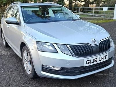 Used Skoda Octavia SE 115 HP (84 kW) 2019 Silver Estate