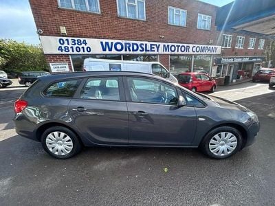 Used Vauxhall Astra 2012 Metallic grey Estate