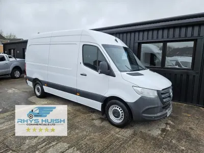 Begagnad Mercedes Sprinter Progressive 2022 Vit Van