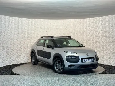Used Citroën C4 Cactus Feel 110 HP (80 kW) 2015 Silver Hatchback