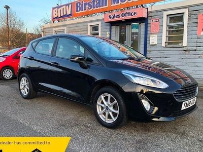 Used Ford Fiesta Zetec 101 HP (74 kW) 2019 Black Hatchback