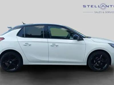 Used Vauxhall Corsa 74 HP (54 kW) 2023 White Hatchback