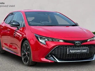 Used Toyota Corolla Sport 122 HP (89 kW) 2022 Red Hatchback