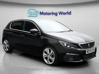 Usado Peugeot 308 Premium 130 HP (95 kW) 2021 Preto Citadino