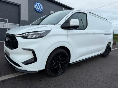 Usado Ford Transit Custom Limited 136 CV (100 kW) 2024 Blanco Van