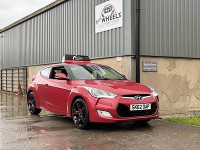 Red Used 2012 Hyundai Veloster Sport Coupe | £4,395 (Fair price)