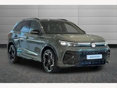 Używany VW Tiguan R-line 150 KM (110 kW) 2026 Zielony SUV