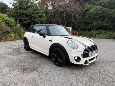 White Used 2017 Mini Cooper Hatch Hatchback | £6,995 (Fair price)