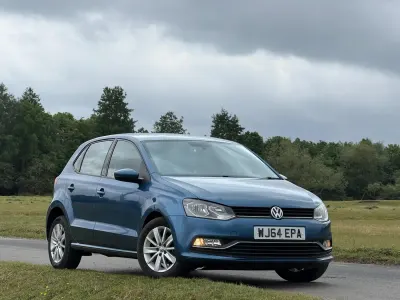 Used VW Polo SE 90 HP (66 kW) 2014 Blue Hatchback