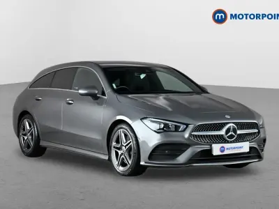 Usado Mercedes CLA200 AMG line 2022 Cinzento Carrinha