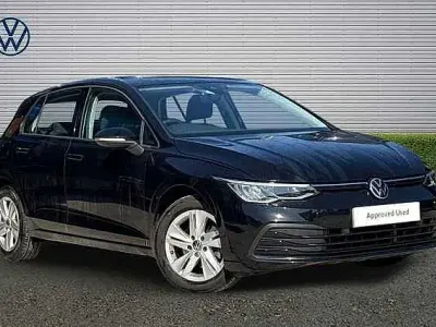 Used VW Golf VIII Life 110 HP (80 kW) 2021 Black Hatchback