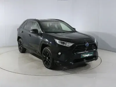 Usado Toyota RAV4 Edition 218 HP (160 kW) 2021 Preto SUV