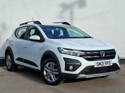 Używany Dacia Sandero Comfort 91 KM (66 kW) 2021 Biały Hatchback