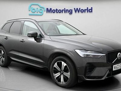 Usado Volvo XC60 Plus 349 HP (256 kW) 2023 Cinzento SUV