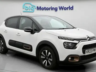Used Citroën C3 PureTech 83 HP (61 kW) 2023 White Hatchback