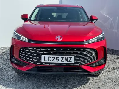 Used MG HS 2025 Red SUV