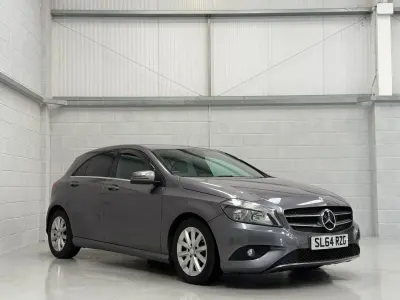 Używany Mercedes A180 SE 2014 Szary Hatchback