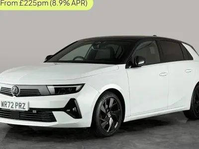 Second-hand Vauxhall Astra GS Line 131 CP (96 kW) 2022 Alb Hatchback