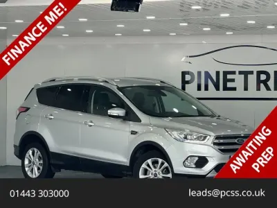 Begagnad Ford Kuga Titanium 150 HK (110 kW) 2017 Silver SUV