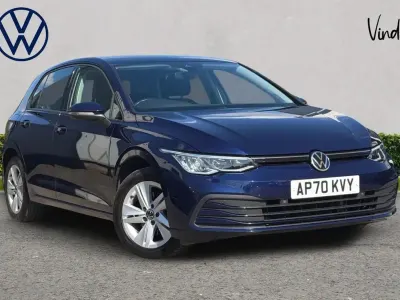 Used VW Golf VIII Life 147 HP (108 kW) 2020 Blue Hatchback