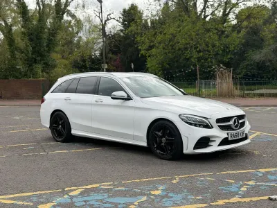 Second-hand Mercedes C220 AMG line 2019 Alb Break