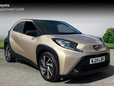Used Toyota Aygo X 72 HP (52 kW) 2024 Ginger beige bitone SUV