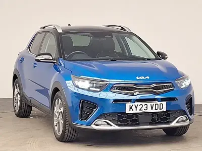 Usado Kia Stonic GT-Line S 118 HP (86 kW) 2023 Azul SUV