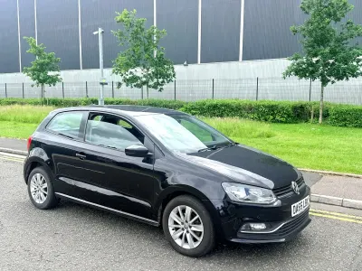 Used VW Polo SE 60 HP (44 kW) 2015 Black Hatchback