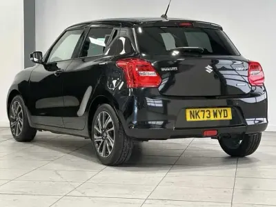 Used Suzuki Swift SZ5 83 HP (61 kW) 2023 Pearl black metallic Hatchback