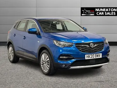Used Vauxhall Grandland X Business Edition 130 HP (95 kW) 2020 Blue SUV