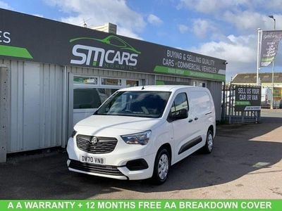 Second-hand Vauxhall Combo Sportive 2020 Alb Monovolum