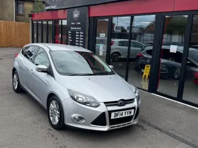Used Ford Focus Titanium 163 HP (119 kW) 2014 Silver Hatchback