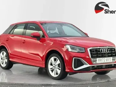Usado Audi Q2 S-Line 110 CV (80 kW) 2022 Rojo SUV