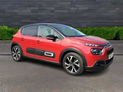 Used Citroën C3 PureTech 108 HP (79 kW) 2022 Red Hatchback