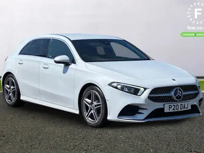 Used Mercedes A180 AMG line 136 HP (100 kW) 2019 White Hatchback