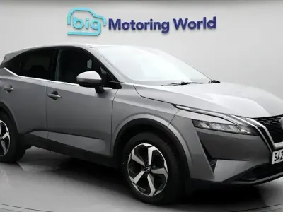 Used Nissan Qashqai N-Connecta 140 HP (102 kW) 2023 Grey SUV