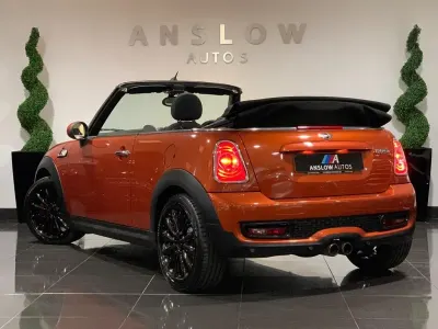 Używany Mini Cooper S Cabriolet 184 KM (135 kW) 2012 Pomarańczowy Kabriolet