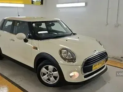 Begagnad Mini ONE Hatch 102 HK (75 kW) 2017 Vit Halvkombi