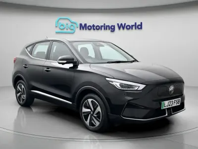 Used MG ZS SE 114 kW (156 HP) 2023 Black SUV