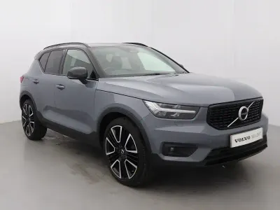 Usado Volvo XC40 R-Design Pro 258 HP (189 kW) 2020 Cinzento SUV