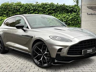 Aston Martin DBX 707
